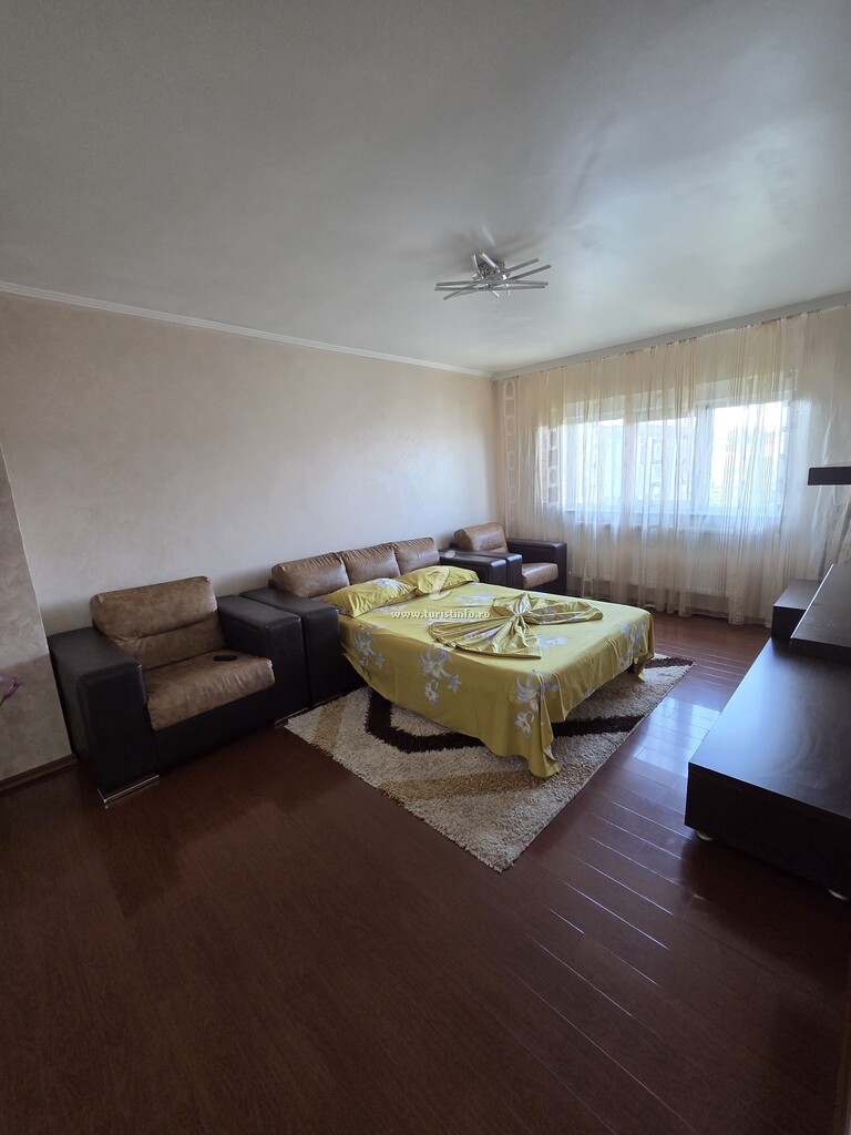 Apartament Raisa Plaja 3 Papuci