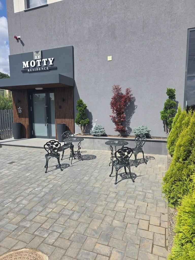 Hotel-Apartament Motty Residence