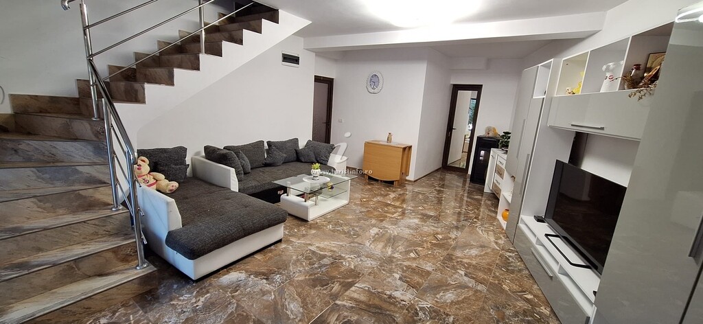 Camere de închiriat Antonia