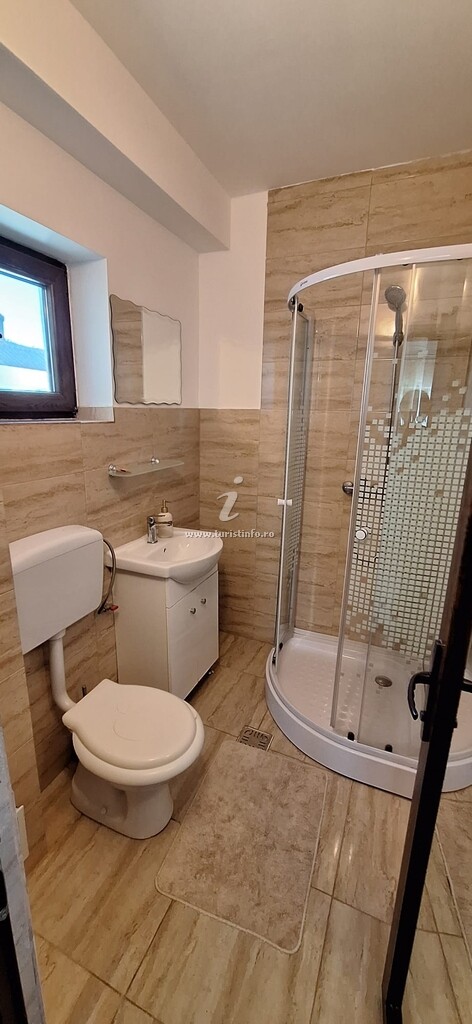 Camere de închiriat Antonia