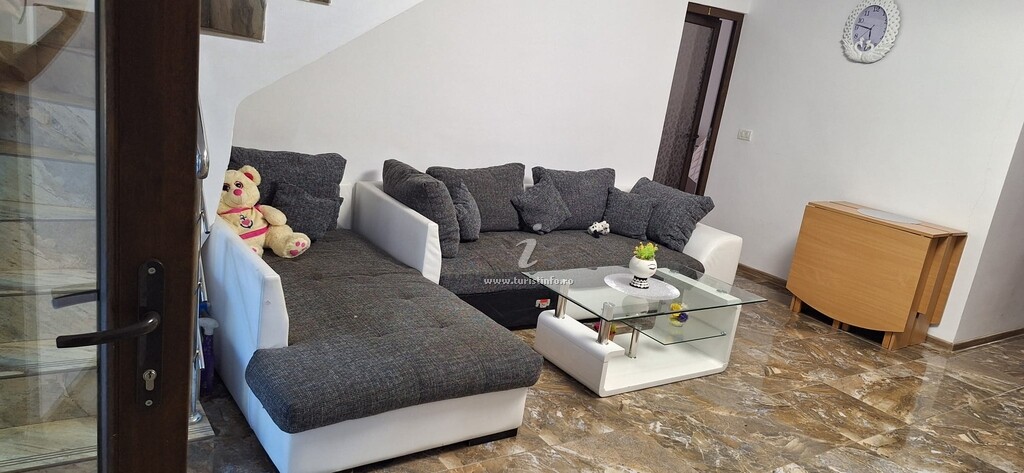 Camere de închiriat Antonia