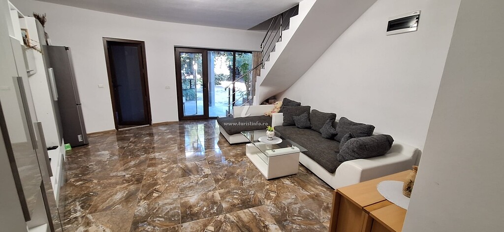 Camere de închiriat Antonia