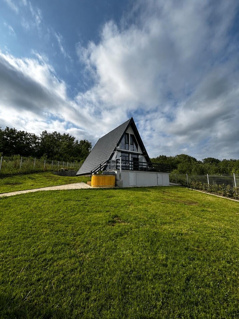 A-frame Luiza Chalet
