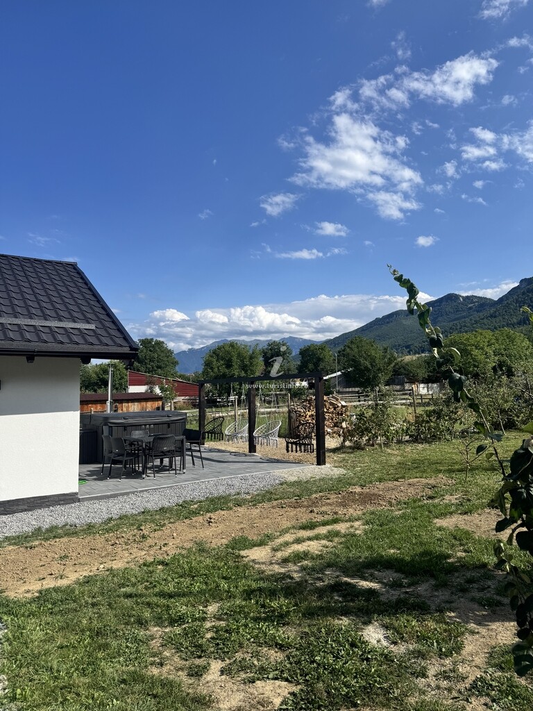 Pensiunea R.O.S.T Guesthouse