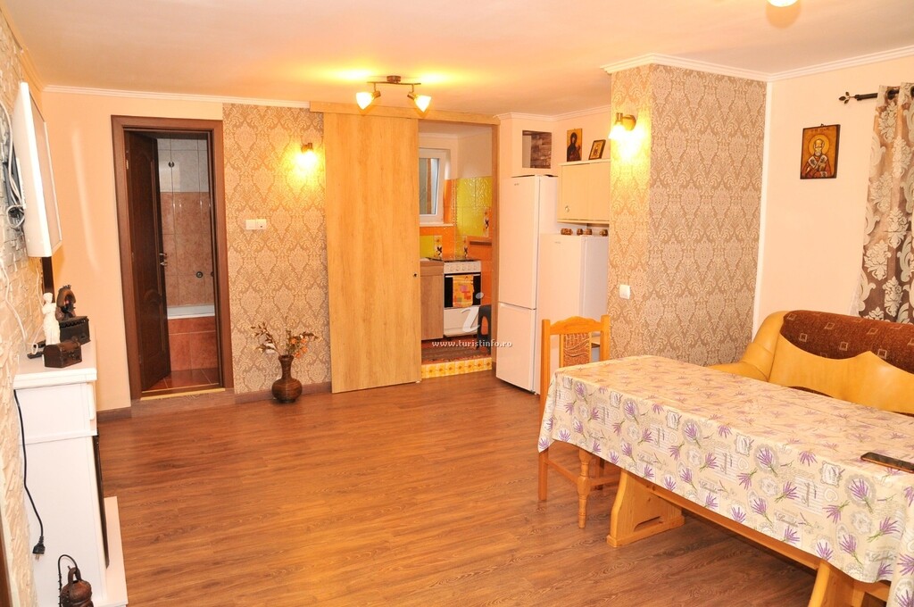 Casa cu Flori