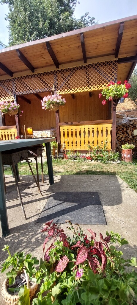Casa cu Flori