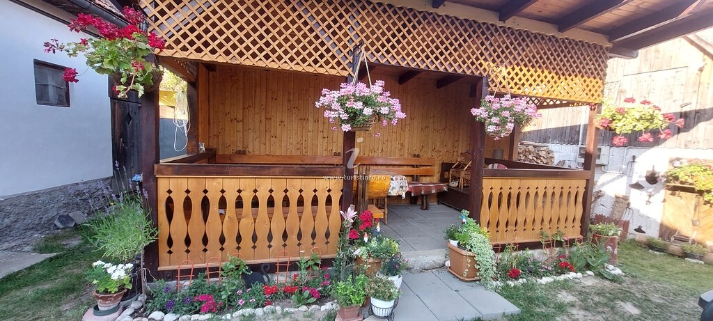 Casa cu Flori