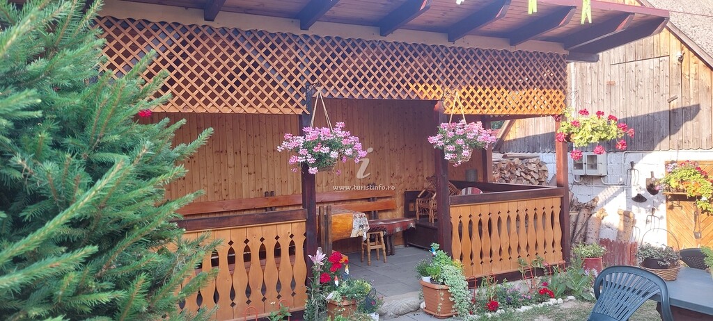 Casa cu Flori