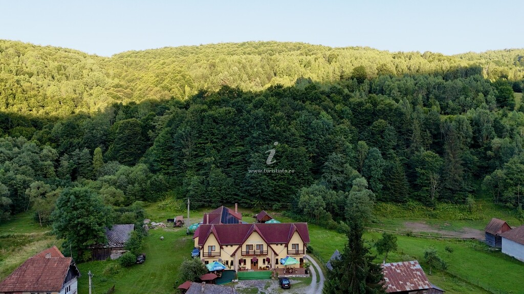 Pensiunea Green Mountain Resort