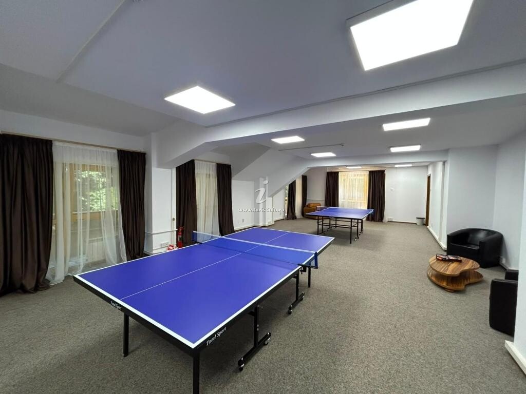 Camere de închiriat Montana Inn