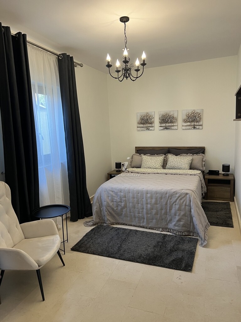 Casa cu Flori