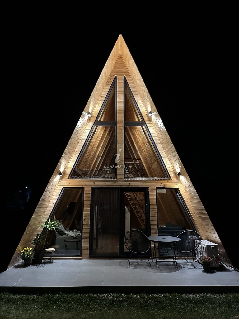 A-frame The Peak