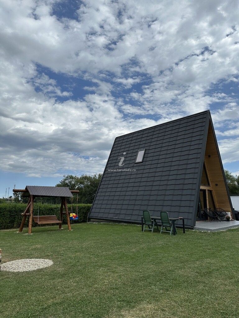 A-frame The Peak
