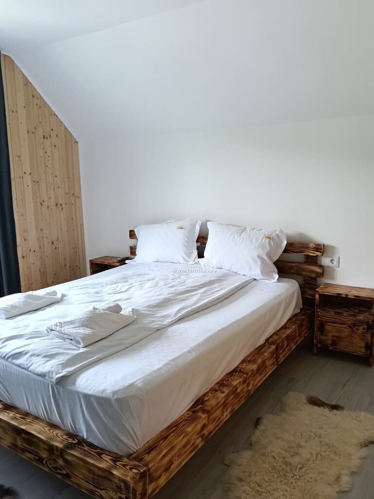 A-frame La Poalele Muntelui