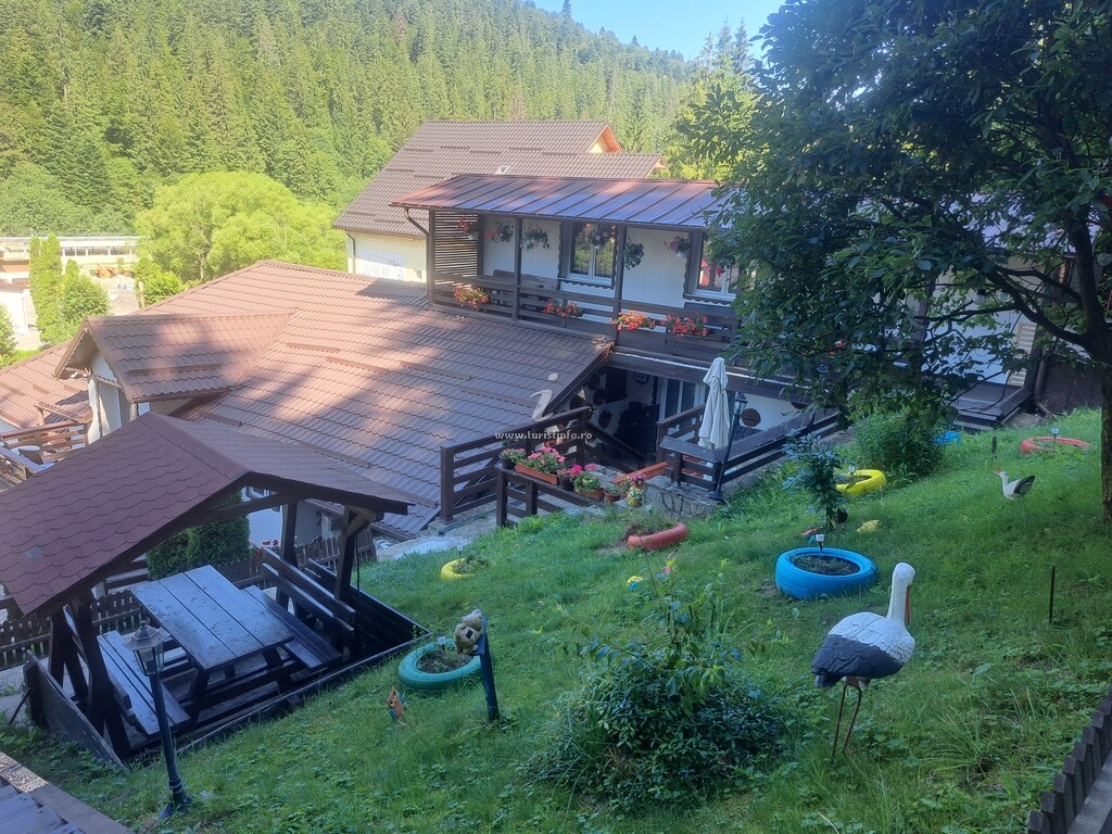 Casa 4 Anotimpuri