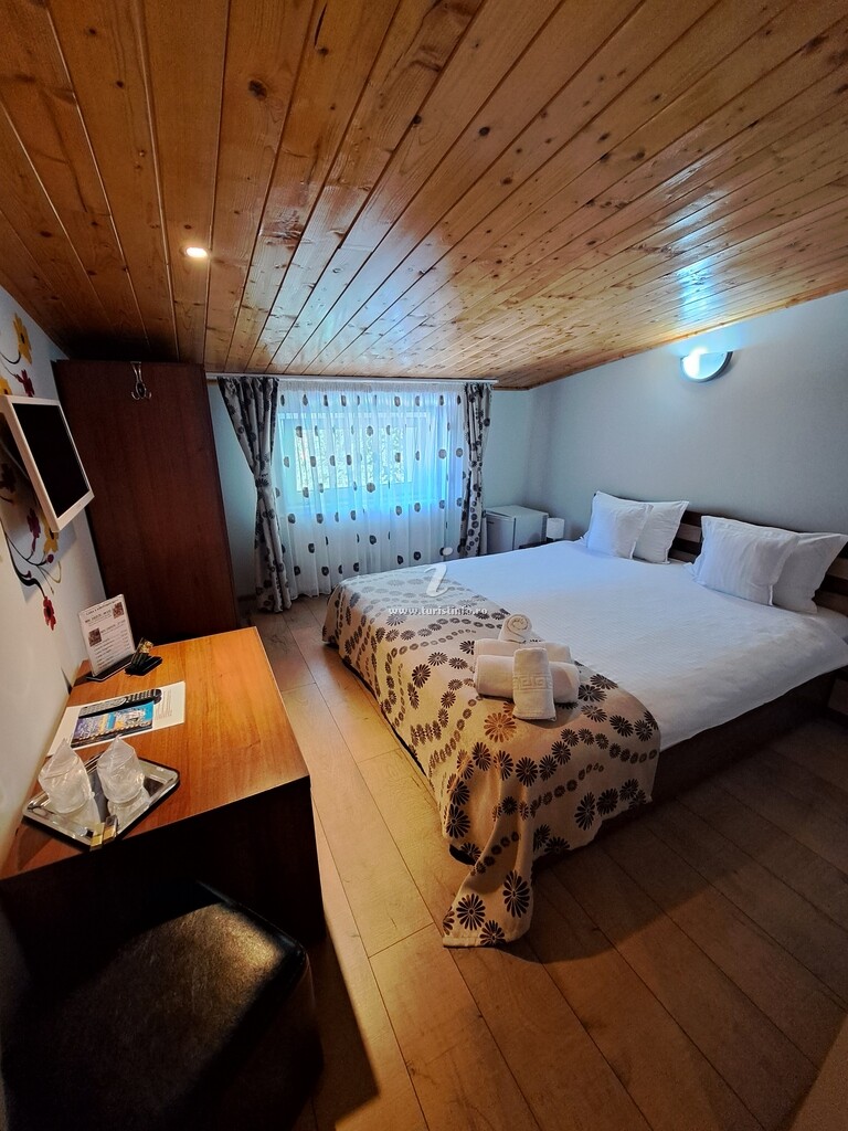 Casa 4 Anotimpuri