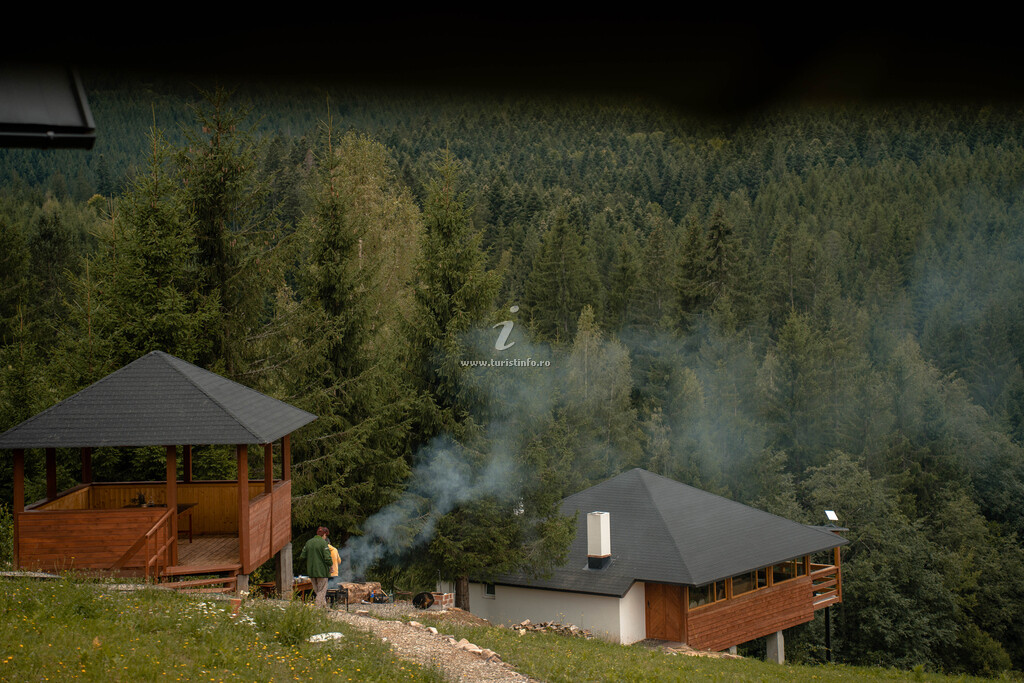 Căsuțe tip camping La Bunelu'