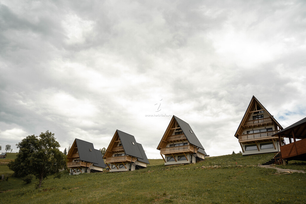 Căsuțe tip camping La Bunelu'
