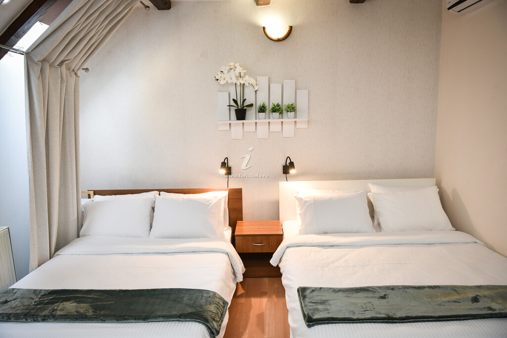 Hostel L&D