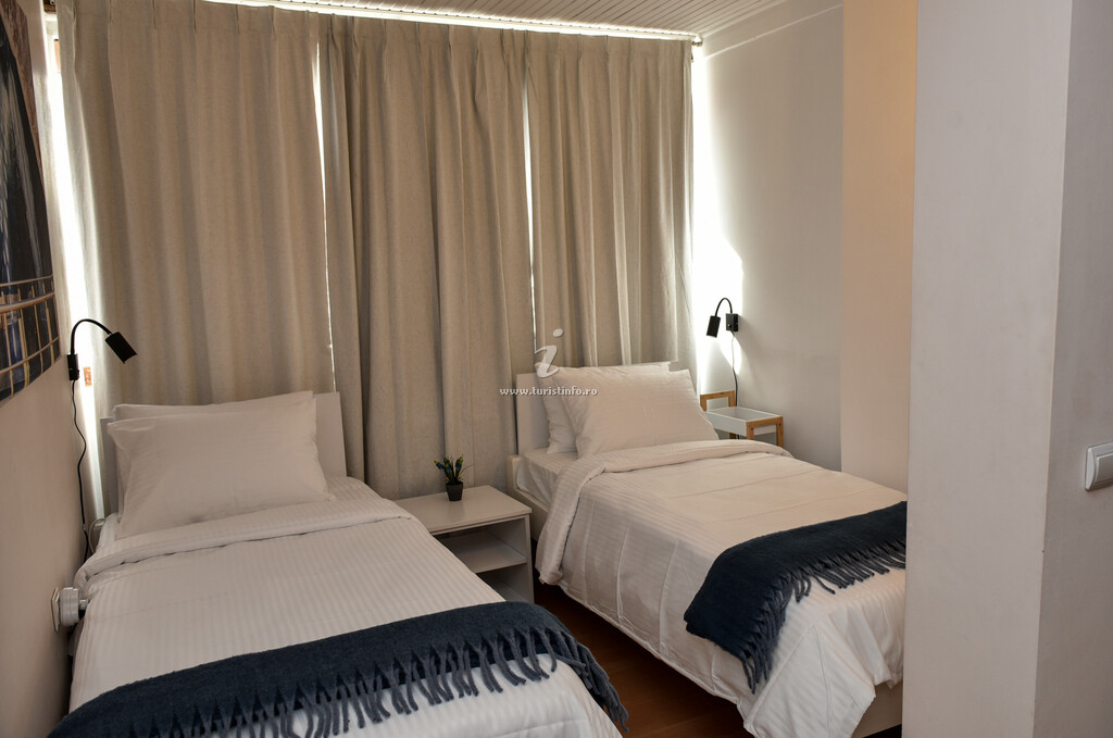 Hostel L&D
