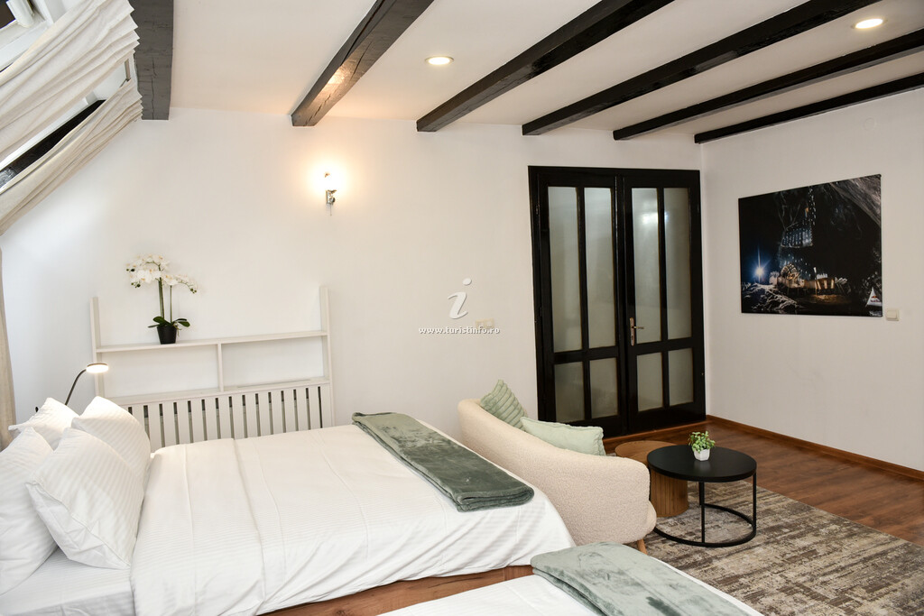 Hostel L&D