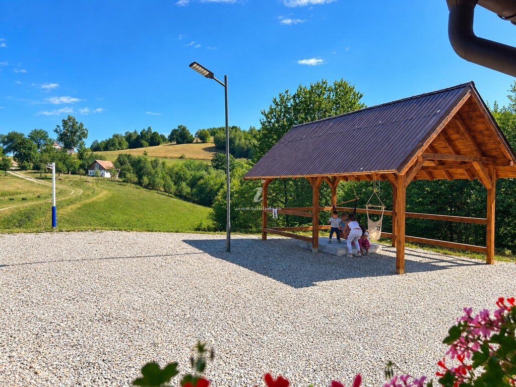 Căsuța din Povești