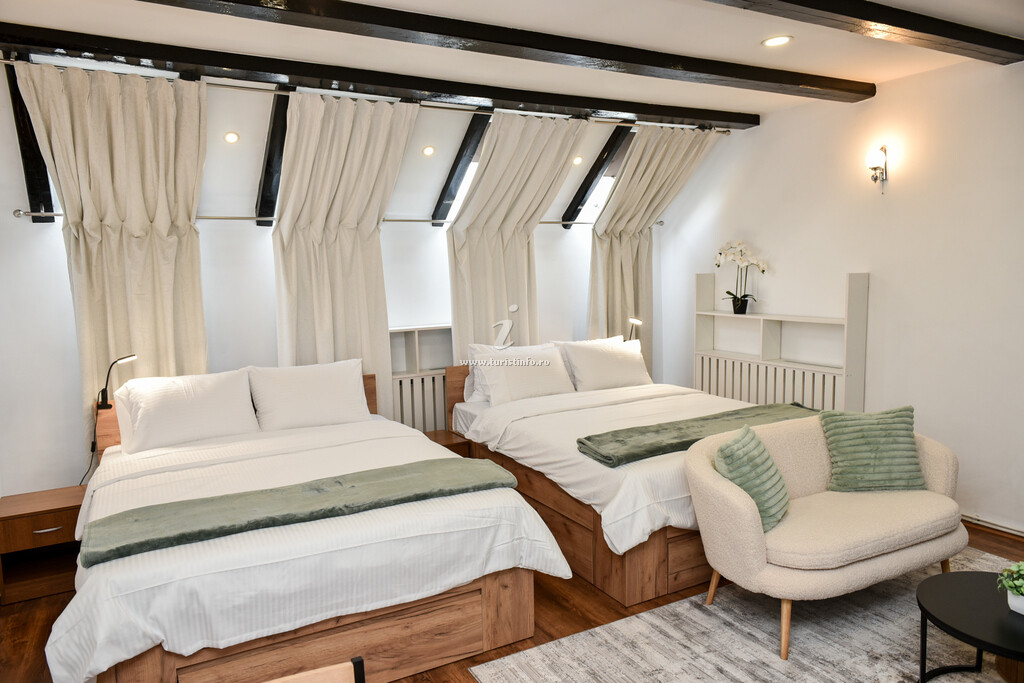 Hostel L&D