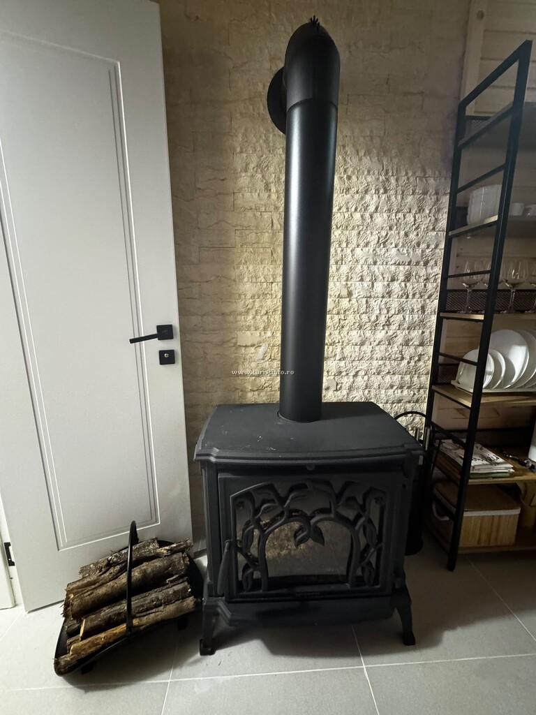 Casa de vacanță Lesanti House