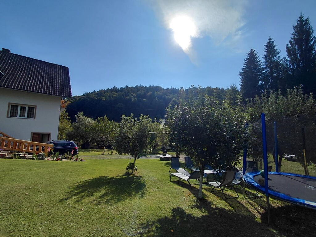 Pensiunea Casa de Sub Deal