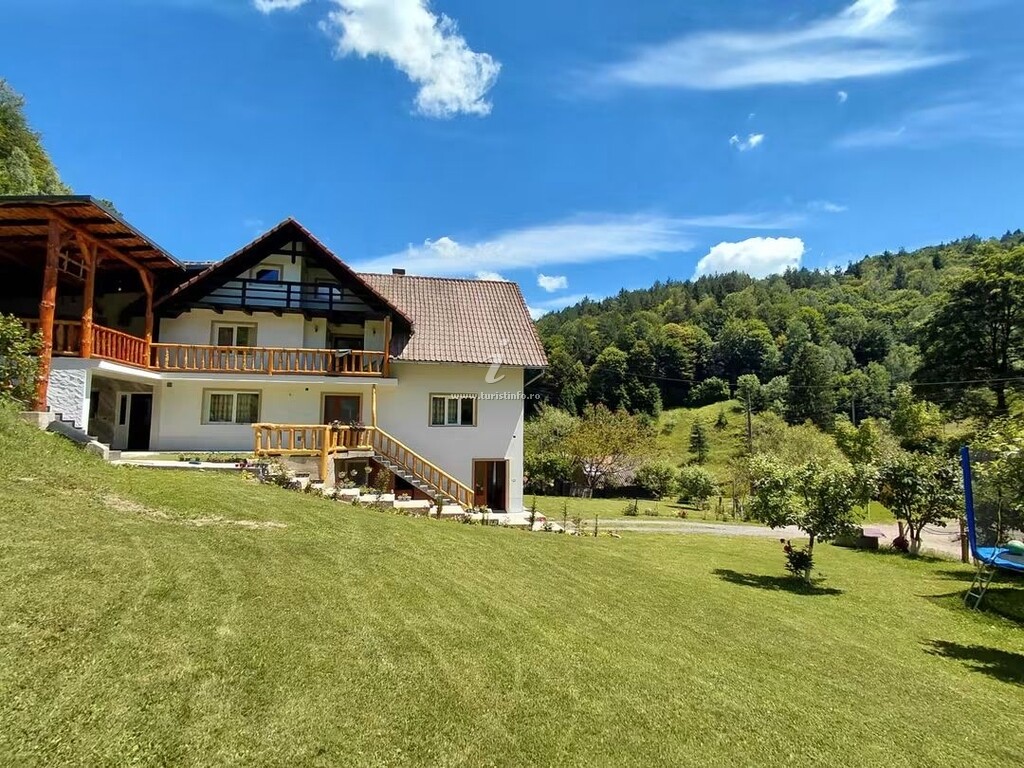 Pensiunea Casa de Sub Deal