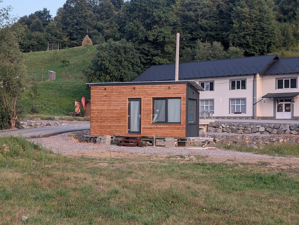 Căsuțe tip camping Oază de Liniște