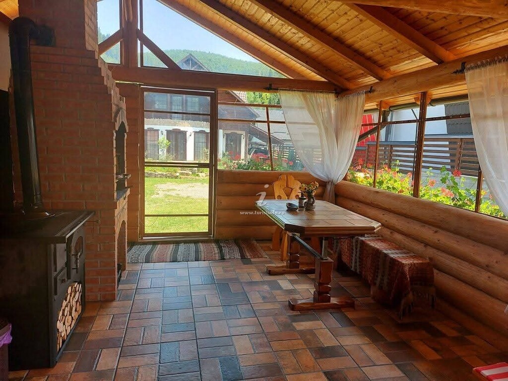 Cabana Răzeșilor