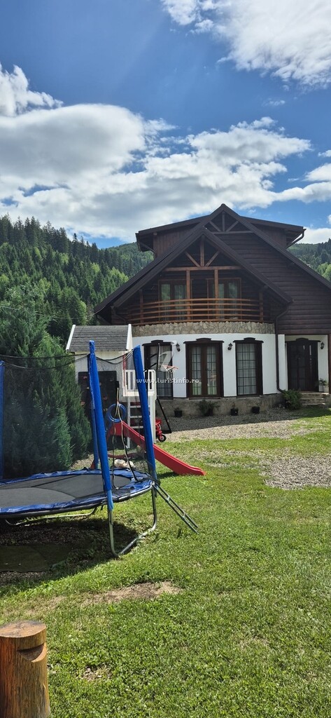 Cabana Răzeșilor