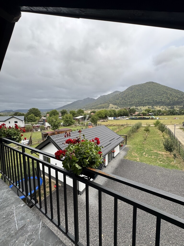 Pensiunea R.O.S.T Guesthouse