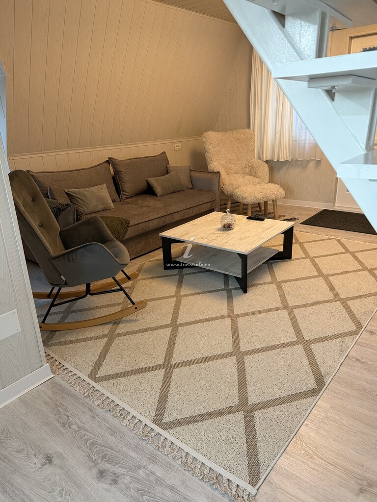 Winter Frame Chalet