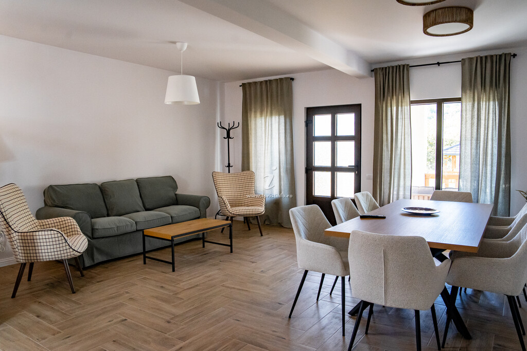 Casa de vacanță Chris Home