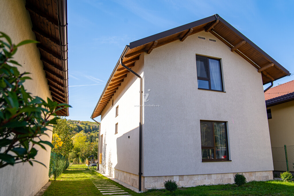 Casa de vacanță Chris Home