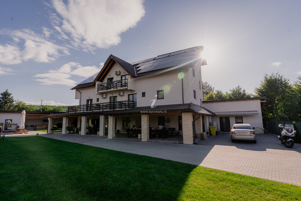 Casa de vacanță Evergreen Chalet