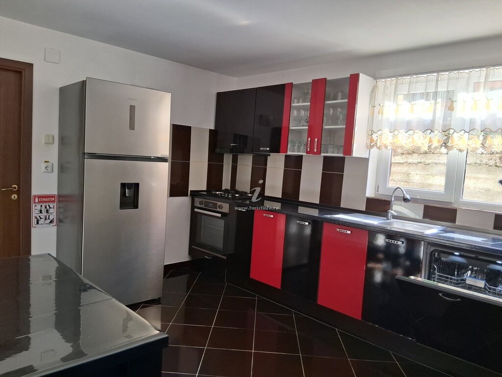 Casa Larisa