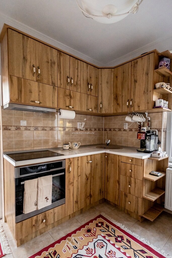 Casa de vacanță Izvoru Mureșului