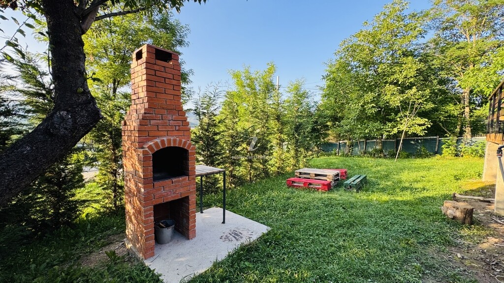 IezerVenture Cabins