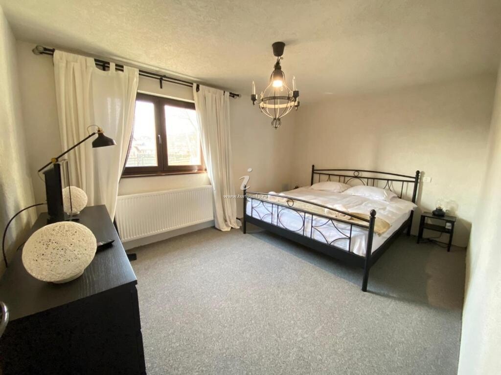 Camere de închiriat Casa Polen