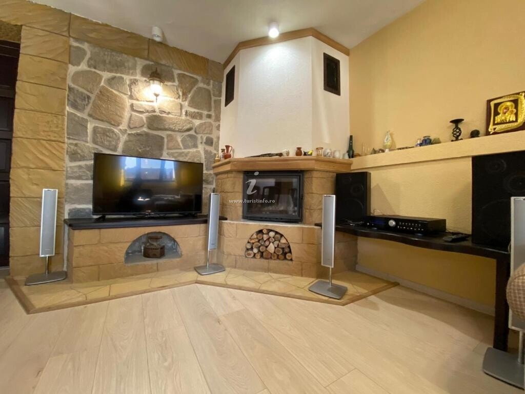 Camere de închiriat Casa Polen
