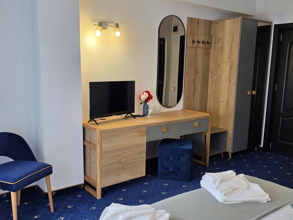 Motel Blue River