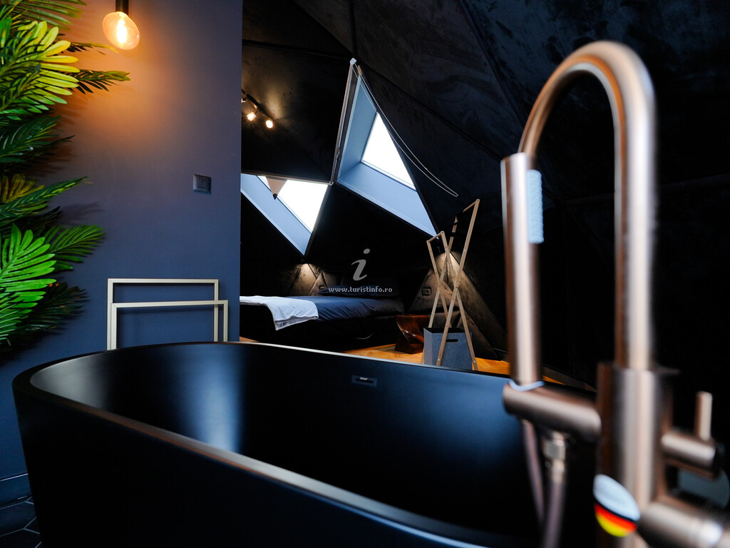 Cabana Exclusive Dome