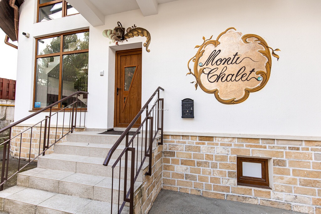 Pensiunea Monti Chalet