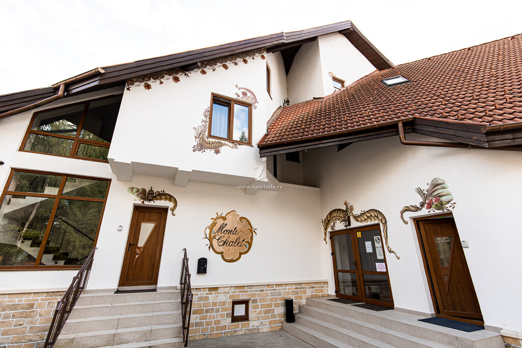 Pensiunea Monti Chalet