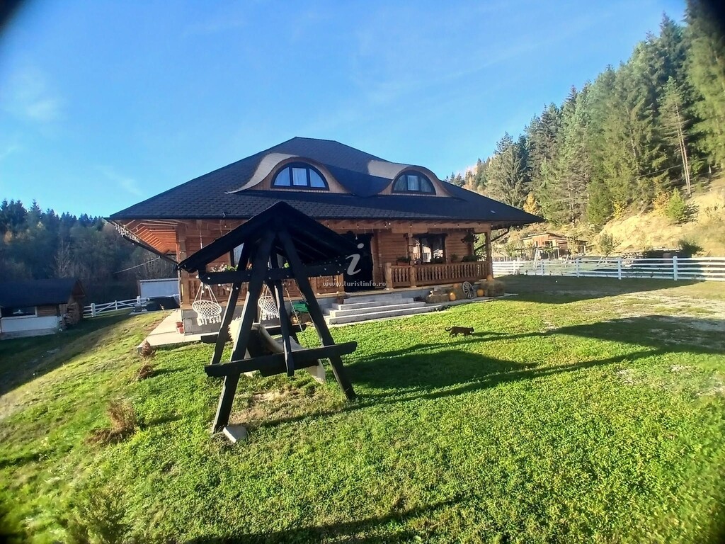 Cabana Izvorul Miclăușa