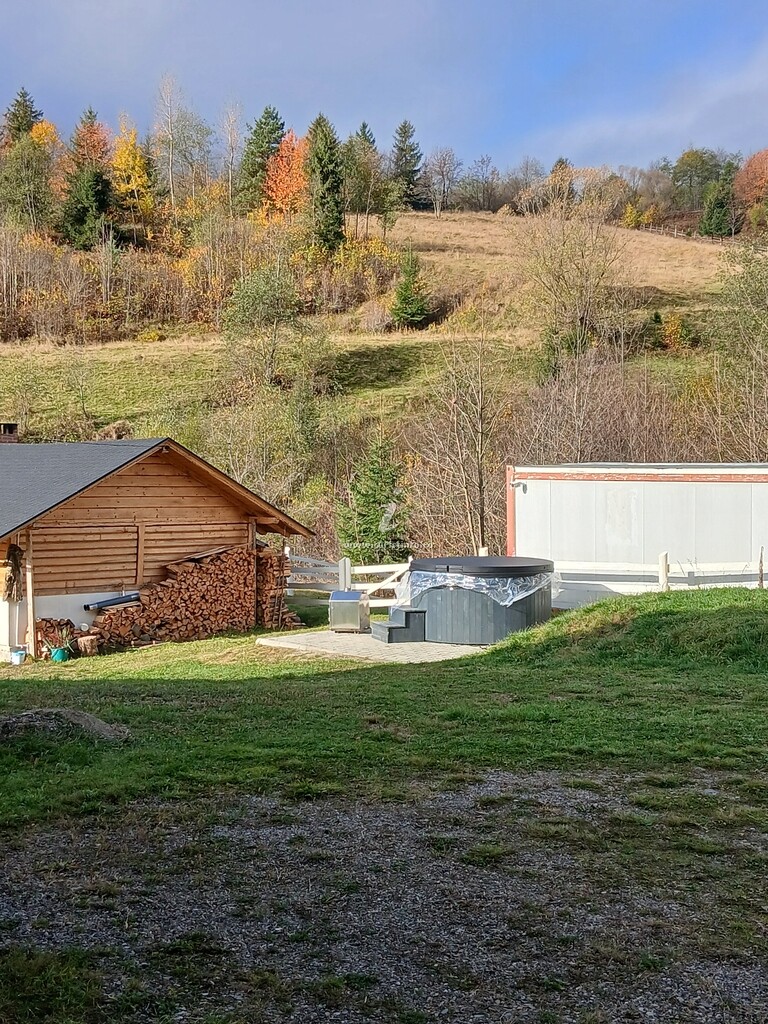 Cabana Izvorul Miclăușa