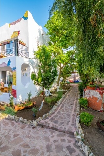 Hotel Laguna